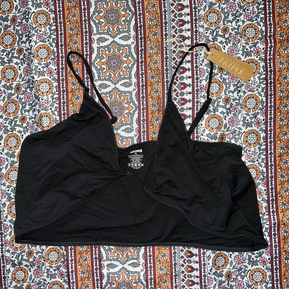 SKIMS Fits Everybody Black Bralette